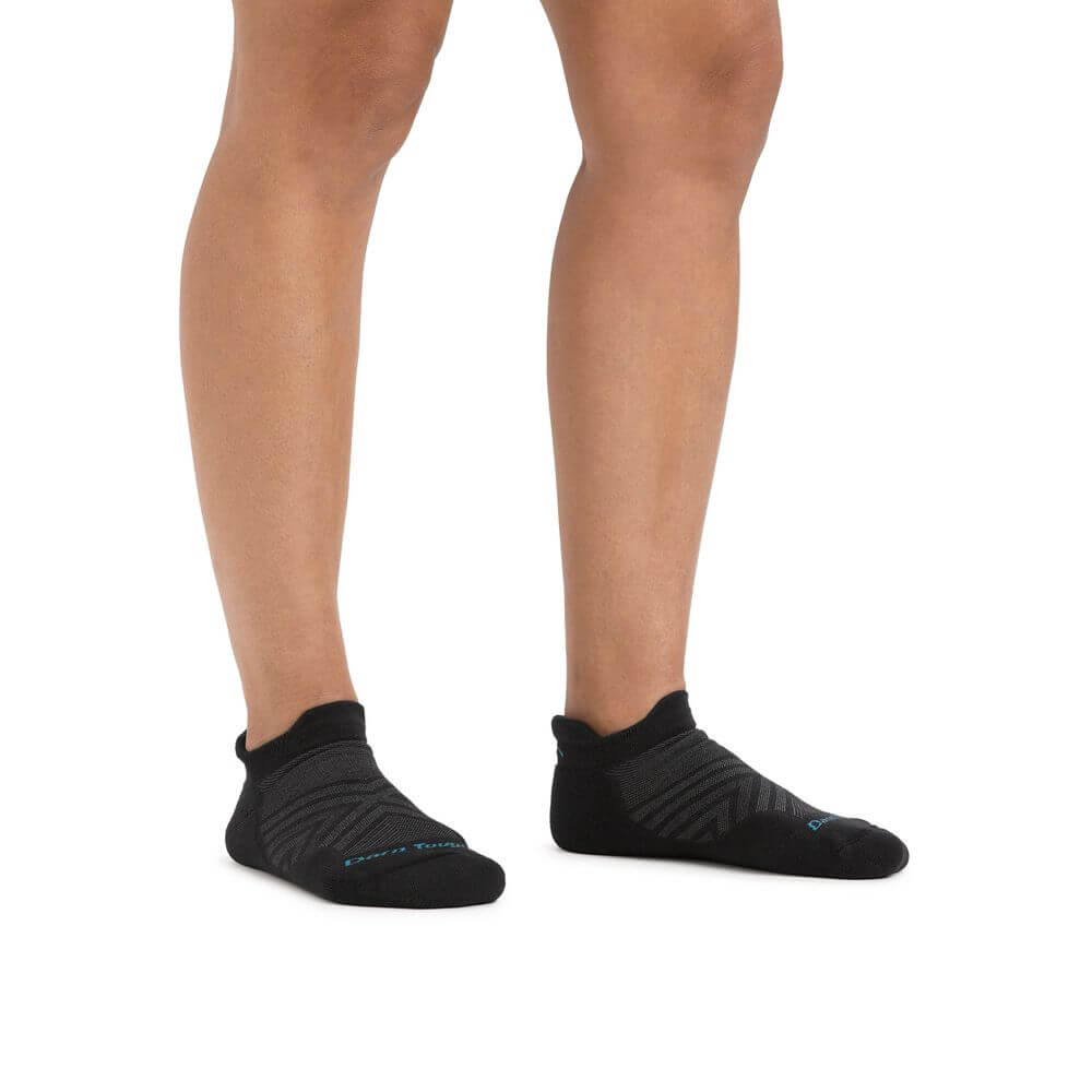 Darn Tough Calcetines invisibles con acolchado de running y trail de lana merina. Mod. Run 1047 color  Black